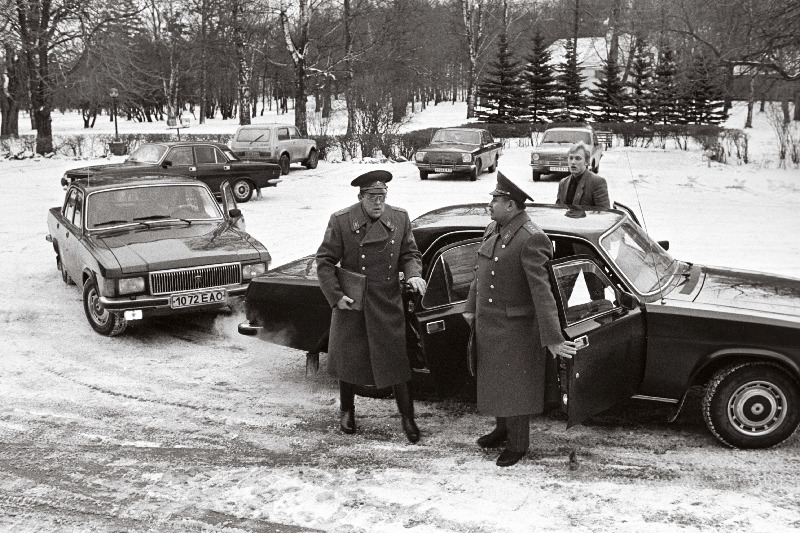 Saabus Tallinna läbirääkimistele NSVL Relvajõudude delegatsioon Eesti Vabariigi Ülemnõukogu istungjärgule eesotsas Kindralstaabi ülema asetäitja Grigori Krivošejeviga.