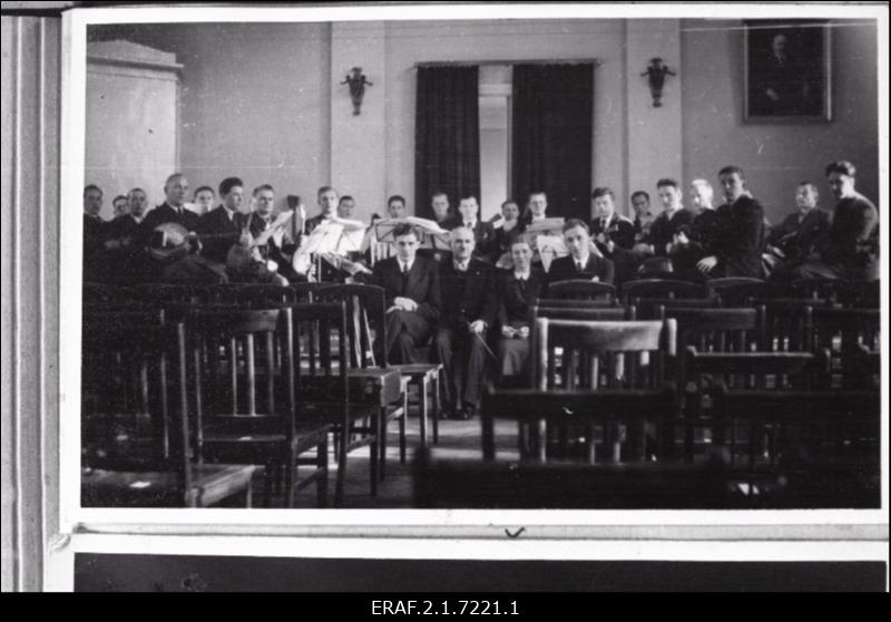 Vene rahvapillide orkester, vaade orkestrile toas