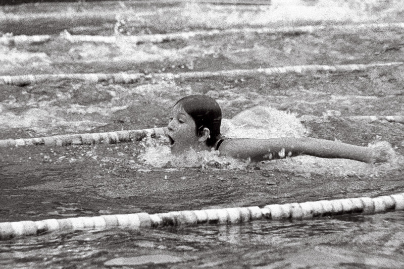 Ujuja Krista Saar võistlemas.