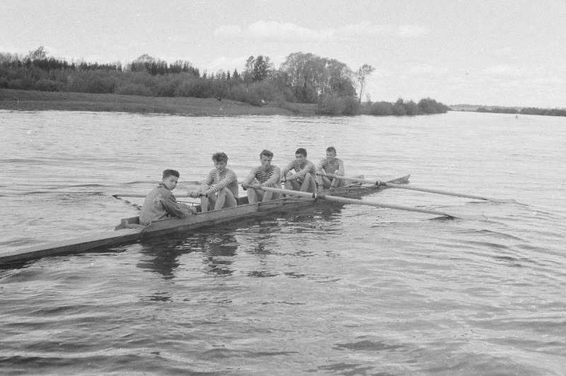 Emajõe karikavõistlused sõudmises.