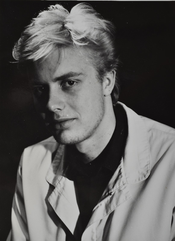 Allan Noormets, mängufilmi "Õnnelind Flamingo" Vahuri osatäitja.