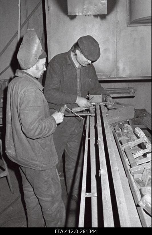 ENSV Teatriühingu Tööstuskombinaadis