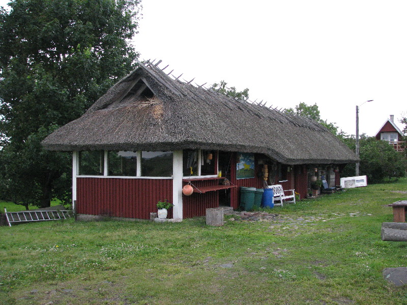 Turismitalu Manijal.