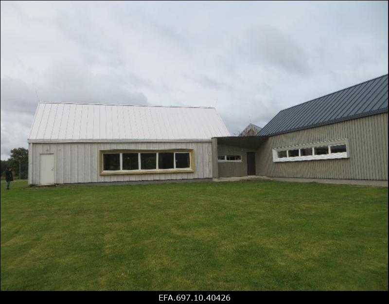 Eikla rahvamaja. Välisvaade.