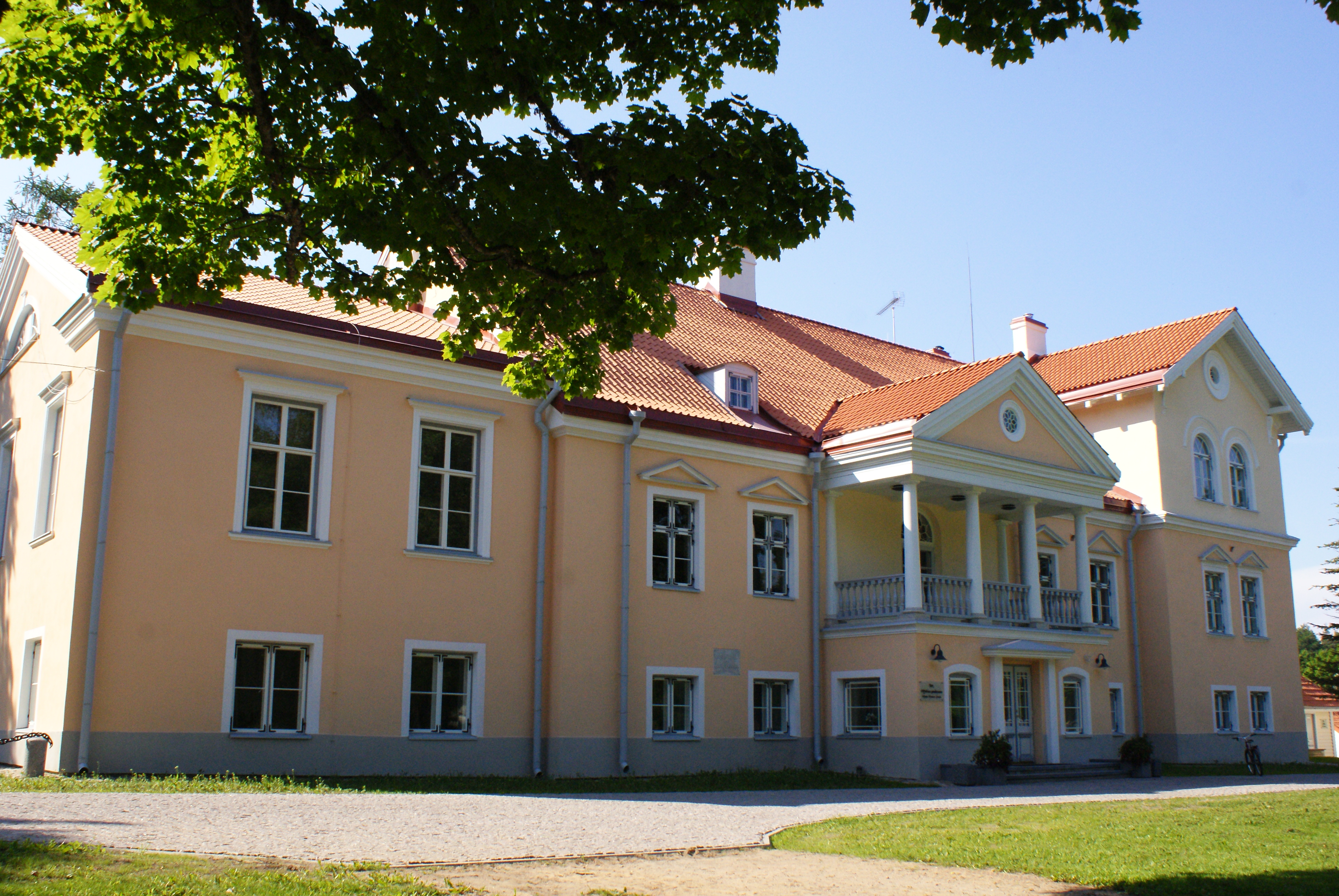 Vihula mõisa peahoone