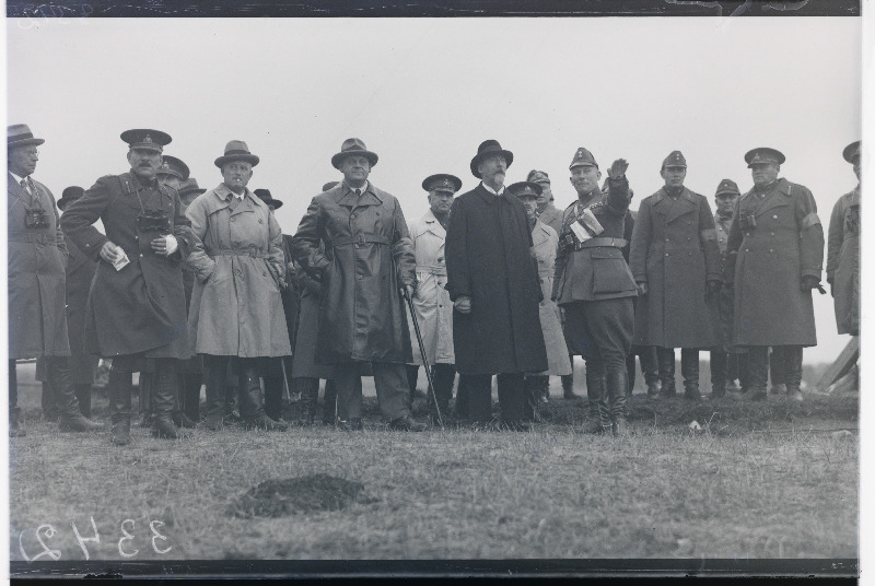 Grupp Eesti sõjaväelise organisatsiooni Kaitseliit liikmeid.