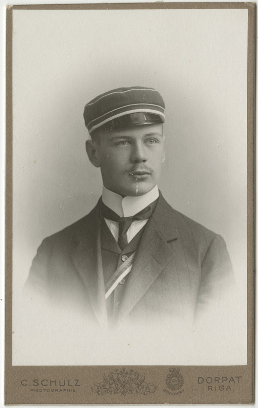 Korporatsiooni "Livonia" liige krahv August Mellin, portreefoto