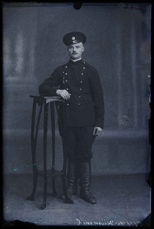Sõjaväelane J. Kimmel.