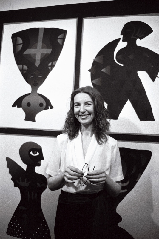 Graafik Eve Kask oma tööde näituse avamisel galeriis Vaal.