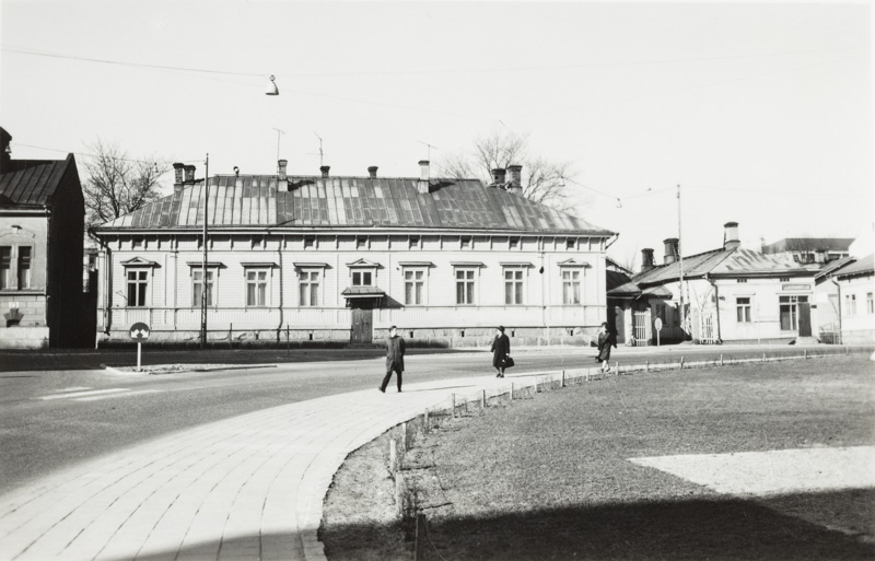 Koulukatu 10, Turku, asuinrakennus 1960-luvun puolivälissä.; yleiskuva