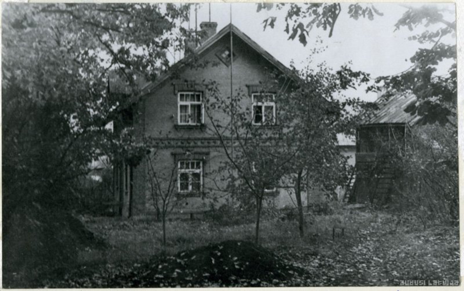 Cēsis. "Ozolmāja"