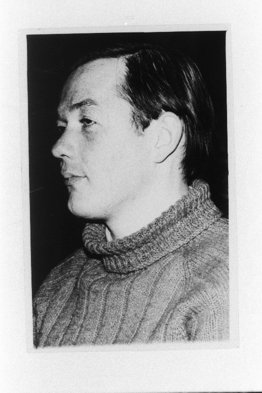 Koržets, Vladislav - satiirik.