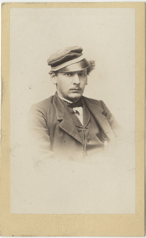 Määratlemata korporatsioon "Estonia" liige, portreefoto