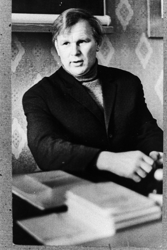 Putkaste Sovhoostehnikumi kehalise kasvatuse õpetaja Tiit Madalvee.