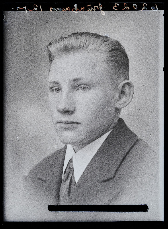 Grünbaum.