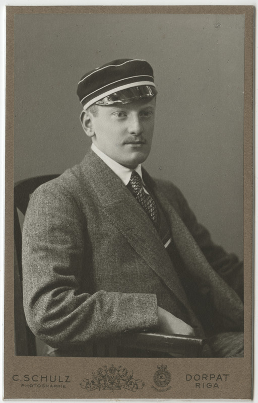 Korporatsiooni "Livonia" liige Viktor von Wahl, portreefoto