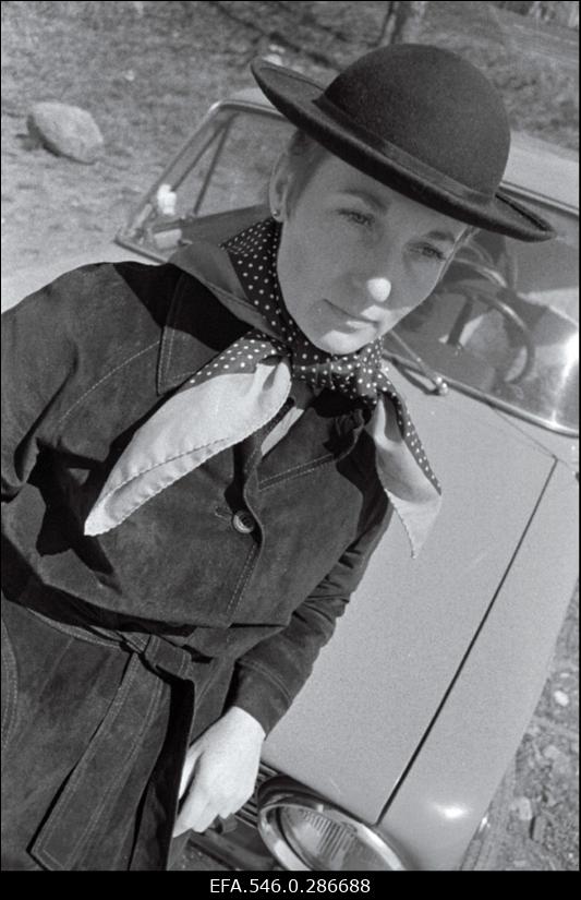 Metallikunstnik ja skulptor Nora Raba