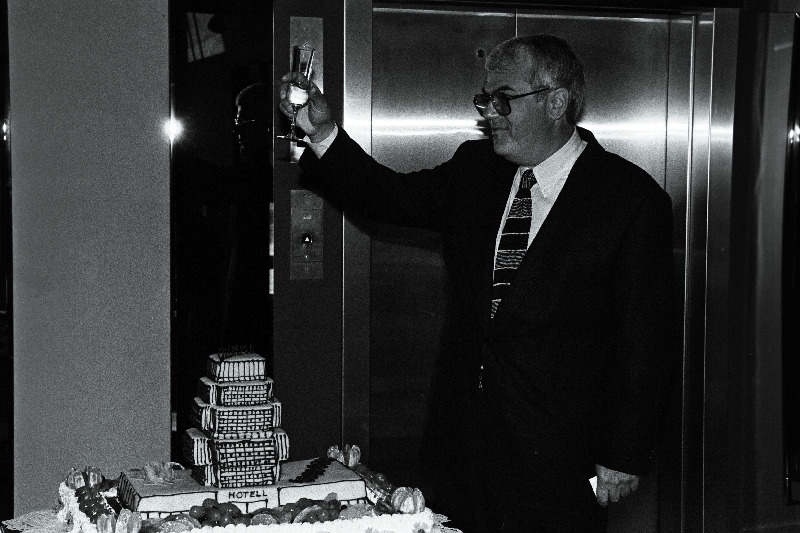 Hotell Olümpia miljones külastaja.