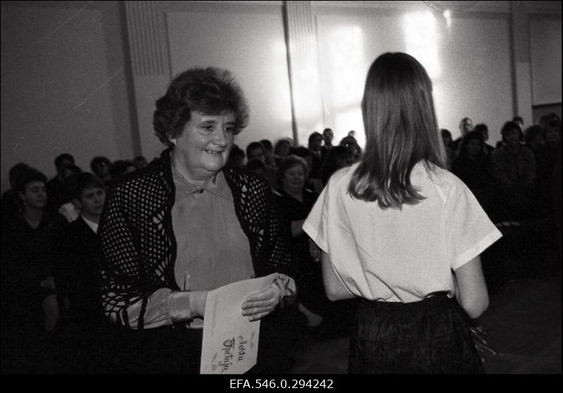 Parimate õpetajate austamine Mustpeade majas.