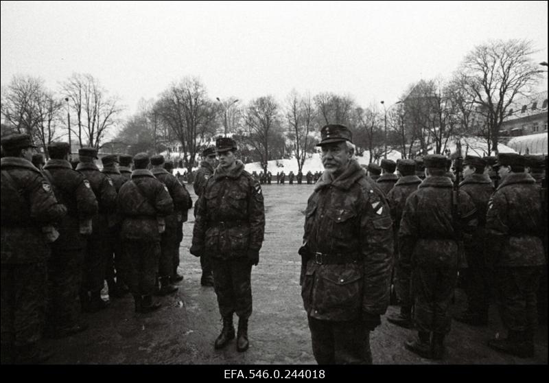 Eesti Vabariigi 75. aastapäevale pühendatud paraad Vabaduse väljakul.