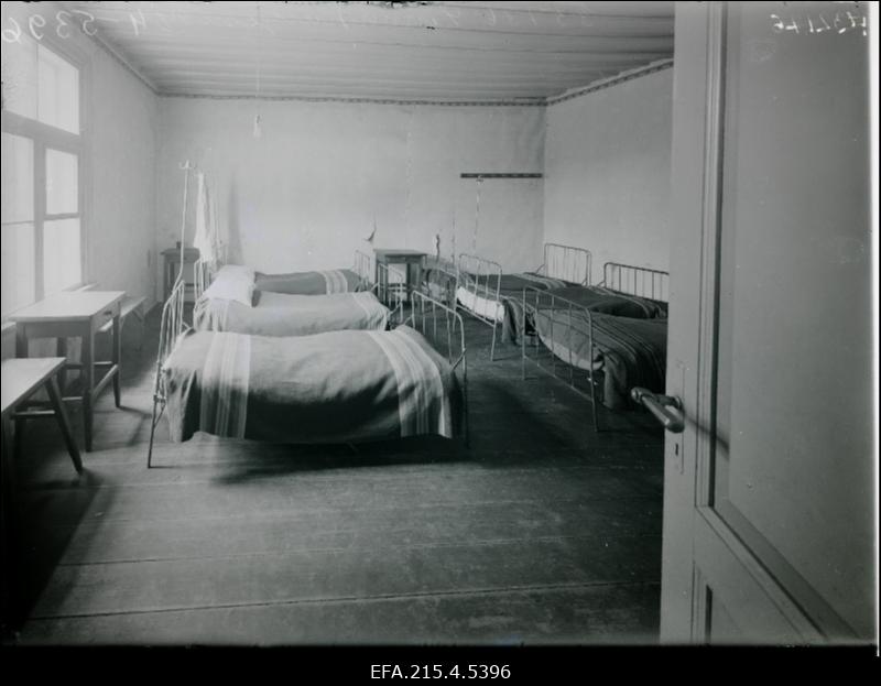 Viljandi linna ja maakonna haigla üks palateid.