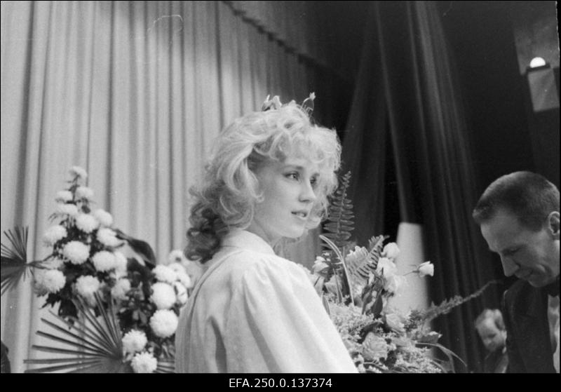 Miss Estonia 1988 Heli Mets.