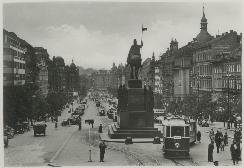 Vaade Püha Wencelause platsile (tšehhi Václavák) Prahas