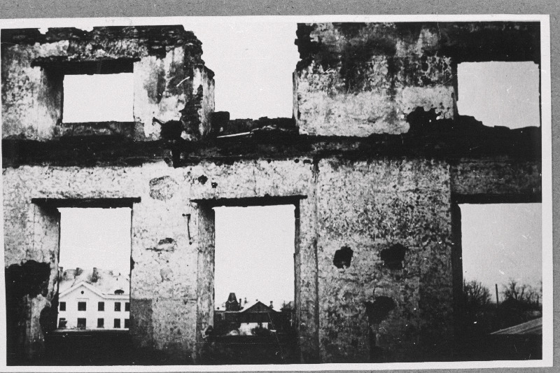 Narva Raekoja varemed.