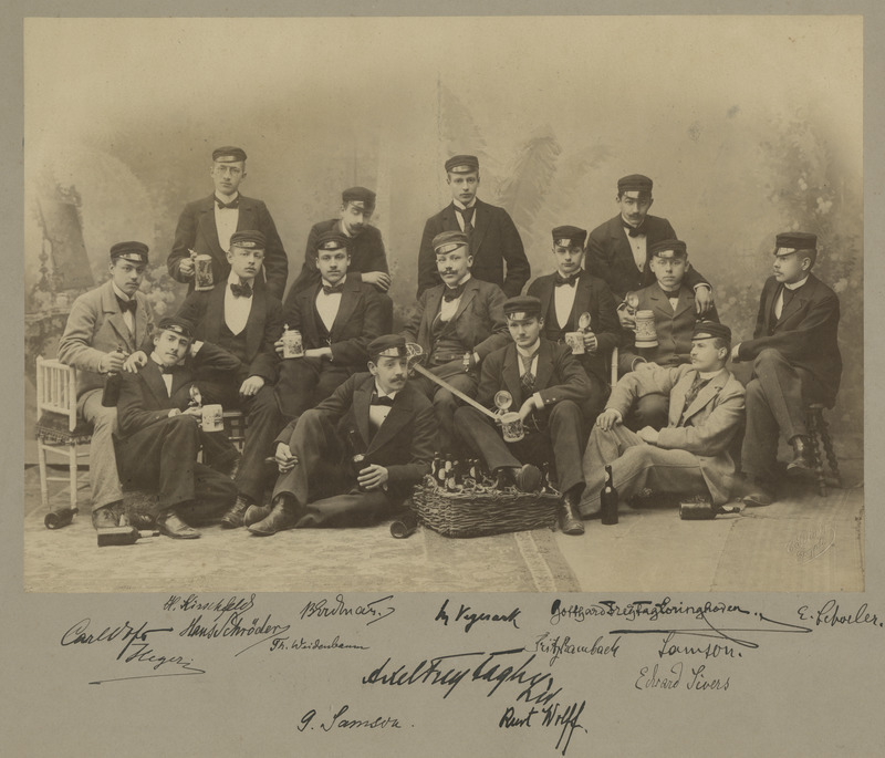 Korporatsiooni "Livonia" 1899. a II semestri rebasecoetus oldermanniga, grupifoto