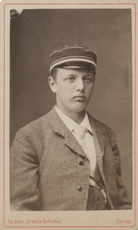 Korporatsioon "Estonia" liige Adrian Arronet, portreefoto