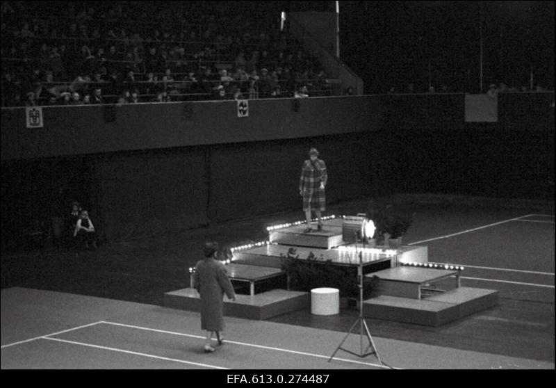 Tennisehallis "Mood ja Muusika".