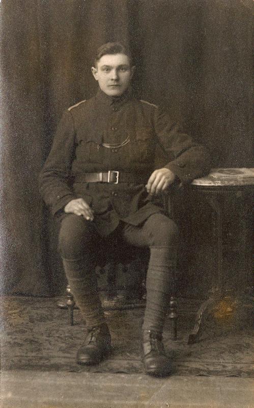 Konstantin Viidevar Saaremaa Tõnija külast.