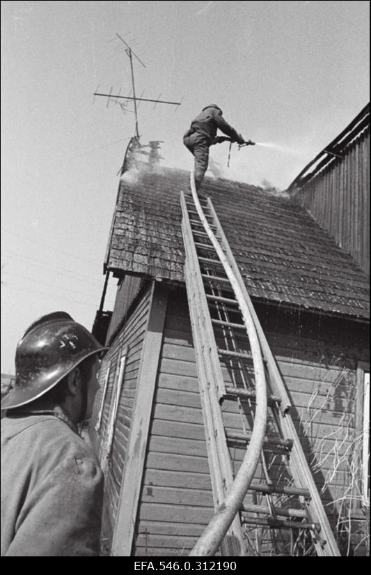 Tuletõrje vm (sõjaväestatud).