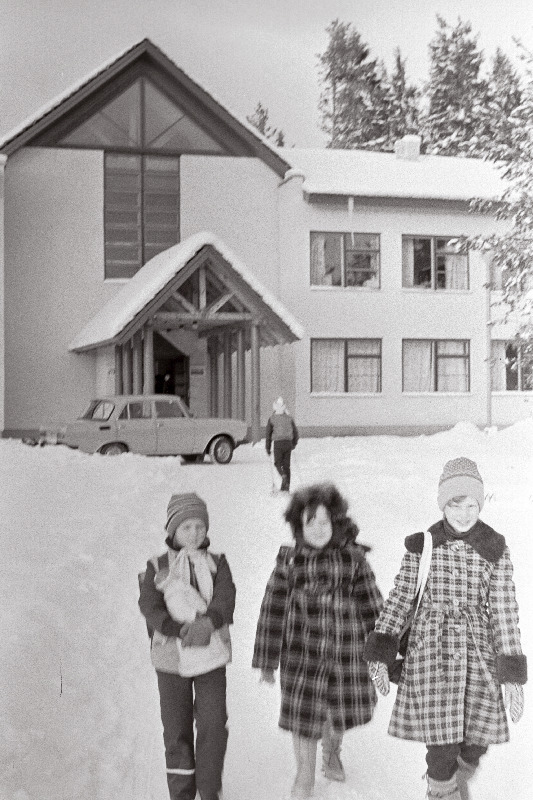 Kolga 9- klassiline Kool.