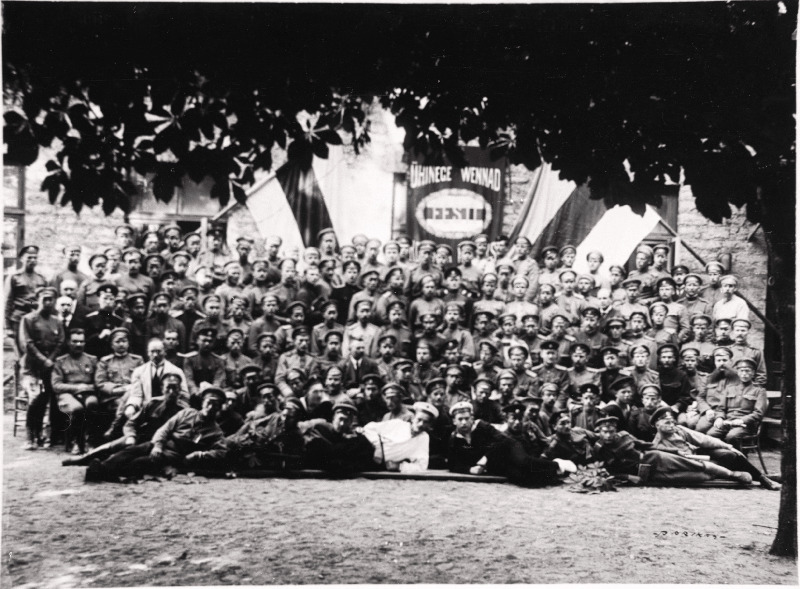 Eesti sõjaväelaste esimesest kongressist osavõtjad.