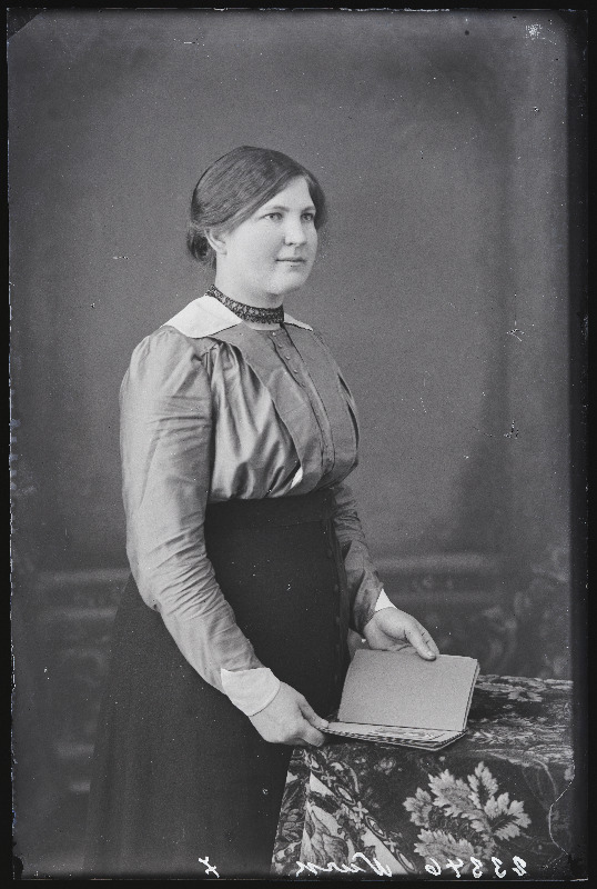 Anna Nurk, (Halliste, Kulla küla).