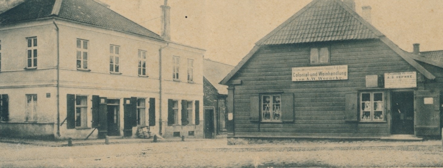Väike puuturg, Viljandi, 1913 - Crossing of Kauba, Pikk &amp; Väike-Turu streets in Viljandi, 1913
