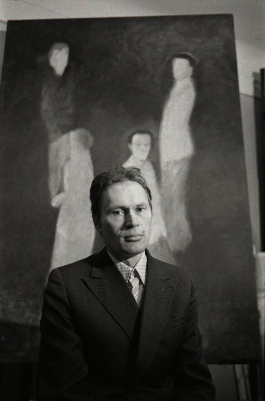 Kunstnik Peeter Mudist oma ateljees Pikal tänaval.