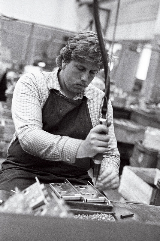 Tootmiskoondise "Vasar" koostelukksepp Anton Loom.