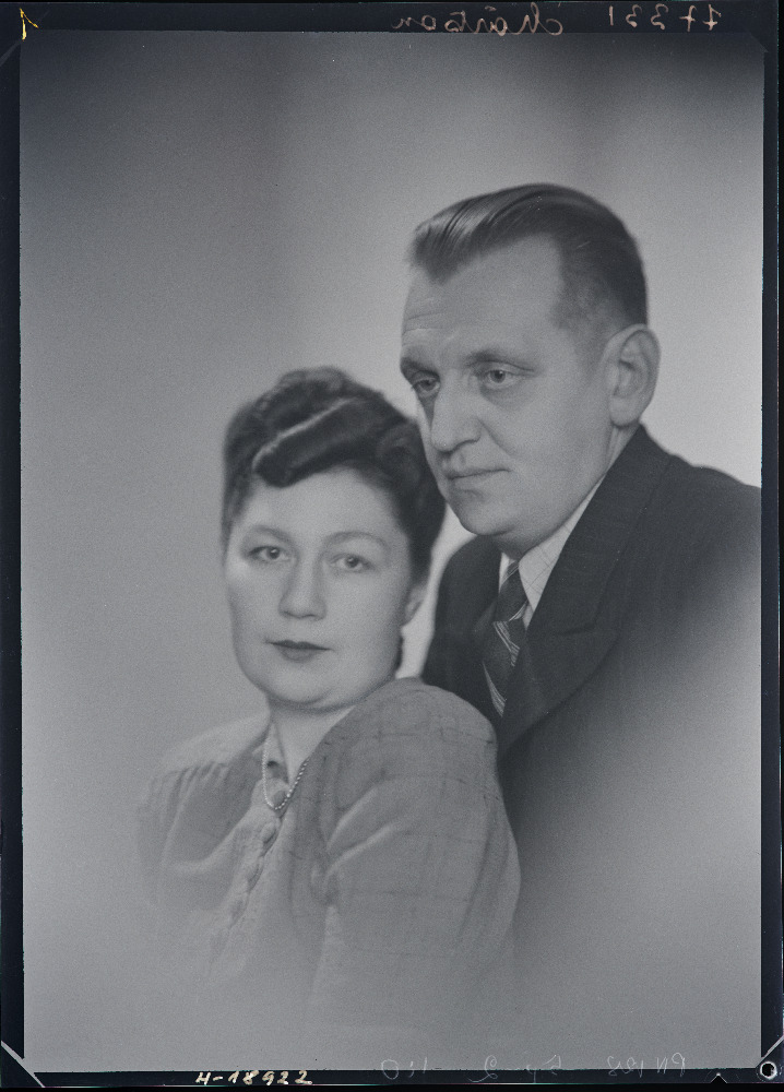 Abielupaar Märtson.