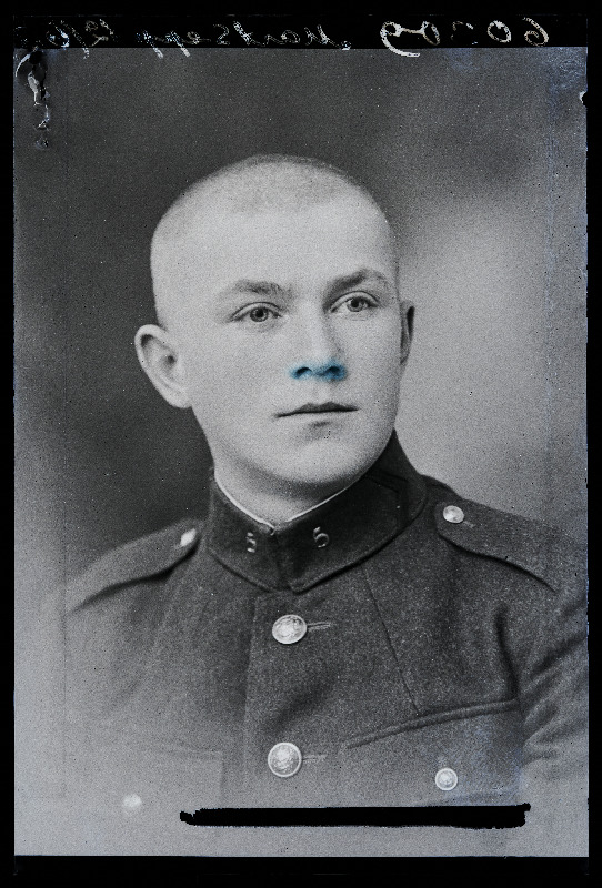 Sõjaväelane (ajateenija) Martsepp, 5. Suurtükiväegrupp.