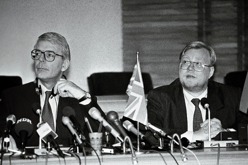 Suurbritannia peaminister John Major, Mart Laar.