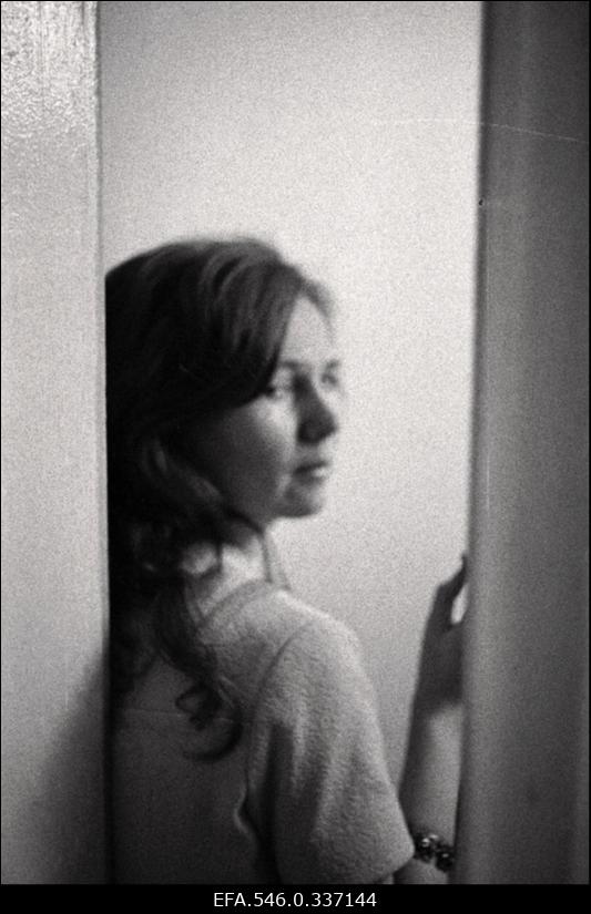 Mistra naistöölised (KB Naised)  "Lauleht 72".