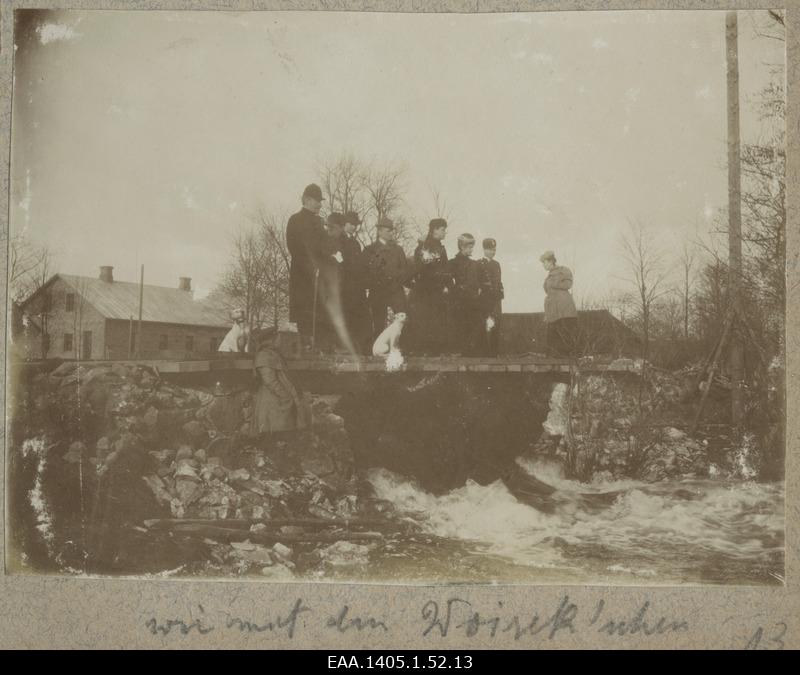 Põltsamaa, Võisiku mõisarahvaga abisillal