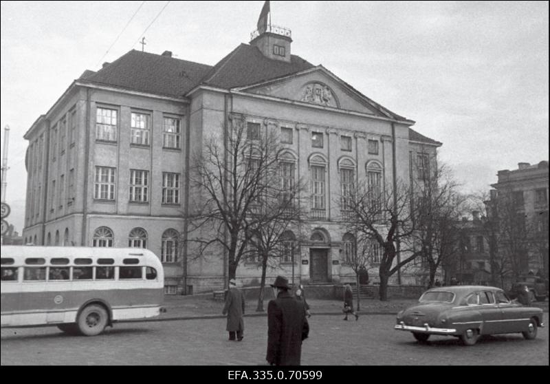 Vaade Tallinna Merekoolile.