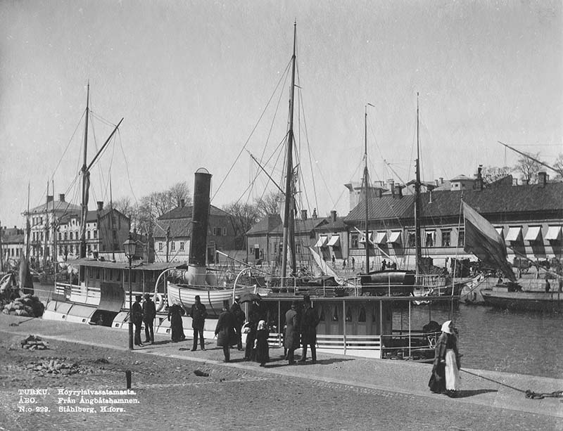 Aurajoki ja Ylempi höyrylaivasatama korjaa