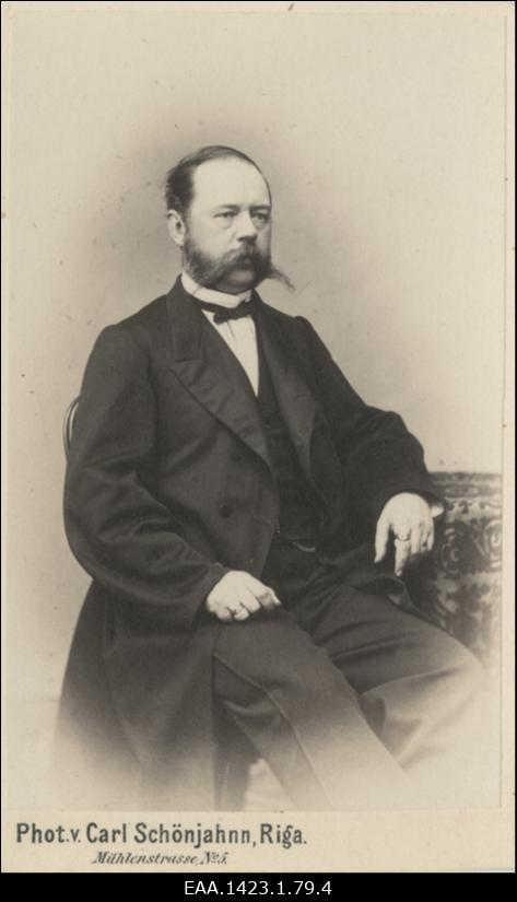 Eduard von Bluhmen, portreefoto