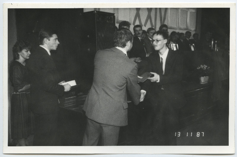 EÜE-87 pidulik lõpetamine I