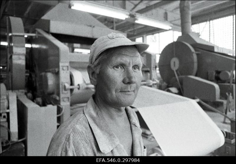 Tootmiskoondis Polümeer