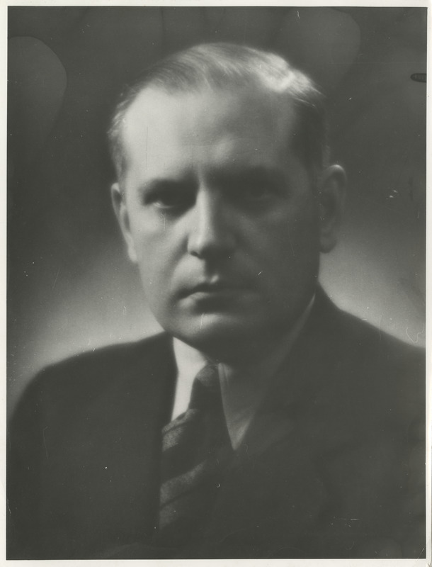 Portreefoto Tartu Ülikooli rektor Alfred Koort'ist